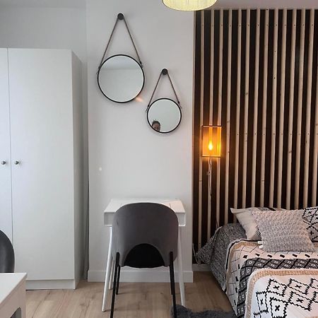 Appartement Studio A Deux Pas De Paris à Levallois-Perret Extérieur photo